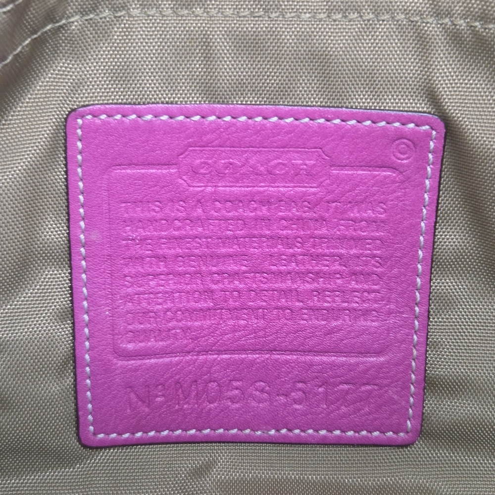 Coach Y2K Hamptons Pastel Striped Canvas & Leather Oversized Tote Bag #5177 - Picture 11 of 11